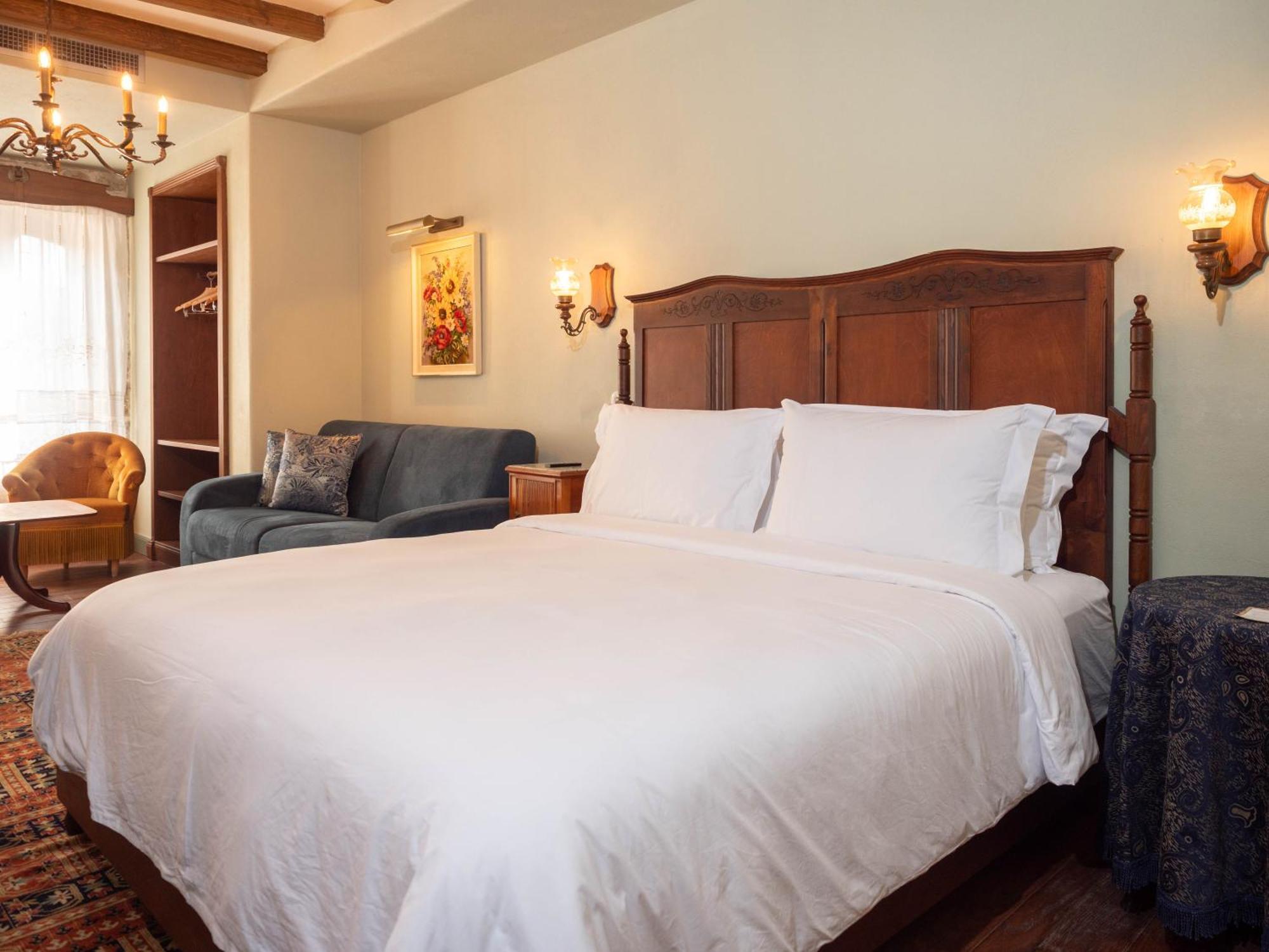 Vila Ebel Hotel Pool & Spa 科尔察 外观 照片